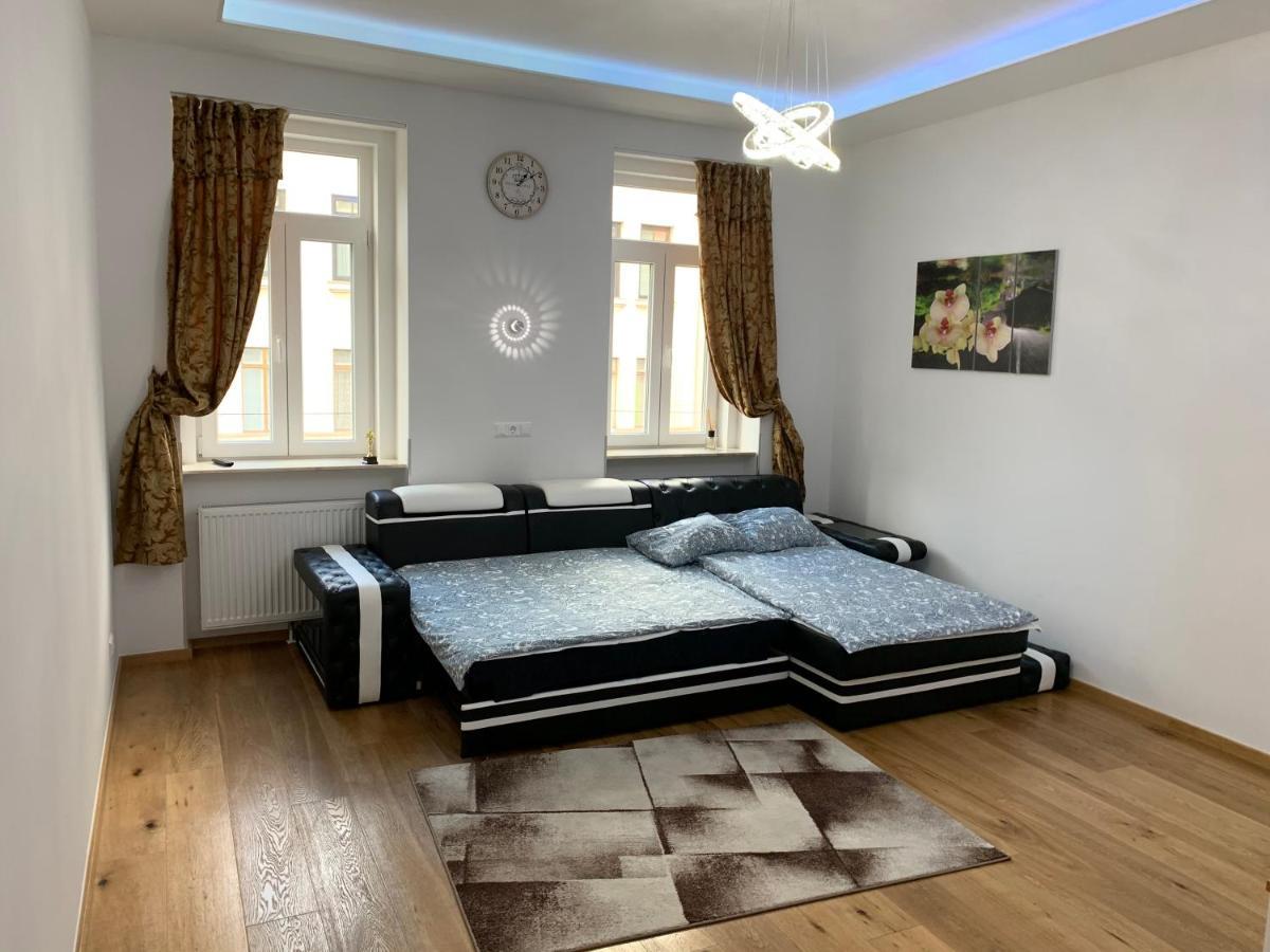 Hotel apartamentowy Colony 2*